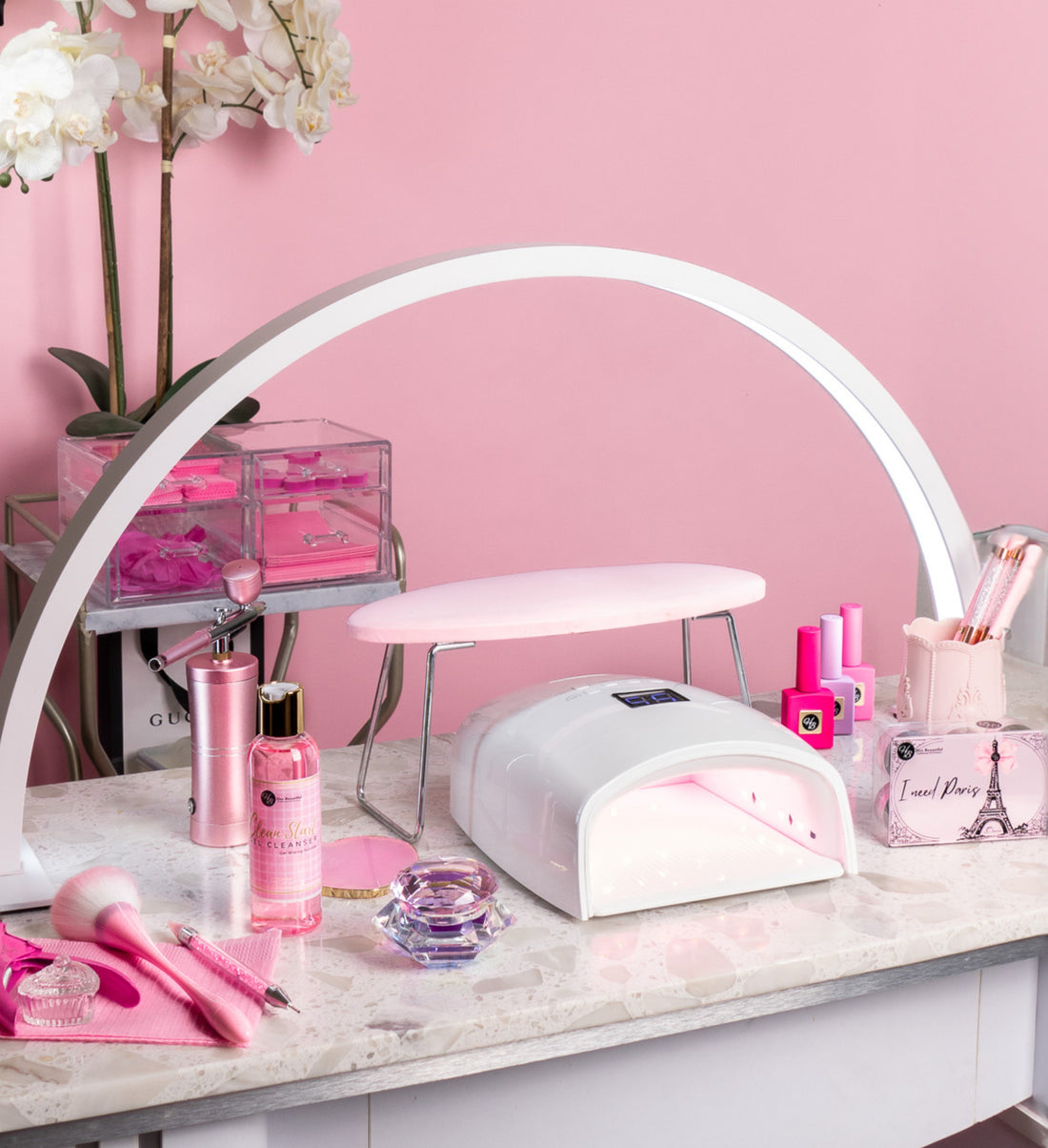 Sparkling Stations: The Power of Cleanliness for Nail Techs